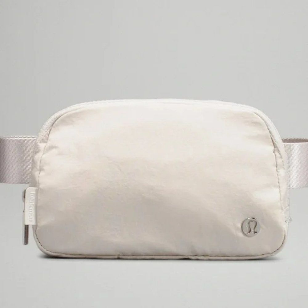 *BEST $* Lululemon Everywhere Belt Bag White Opal